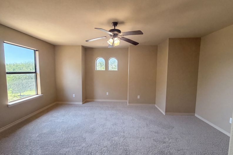 Photo 12 of 20 of 1305 Rocky Ridge Trl, Harker Heights, TX