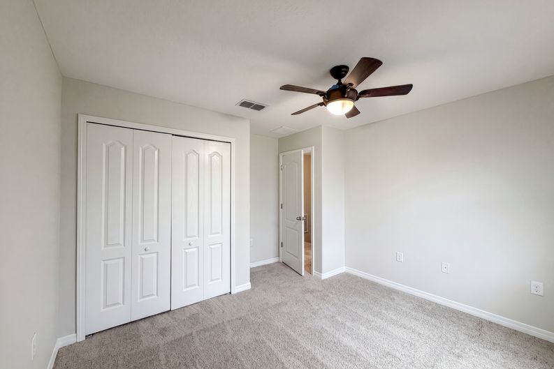 Photo 12 of 26 of 1308 Seburn Rd, Apopka, FL
