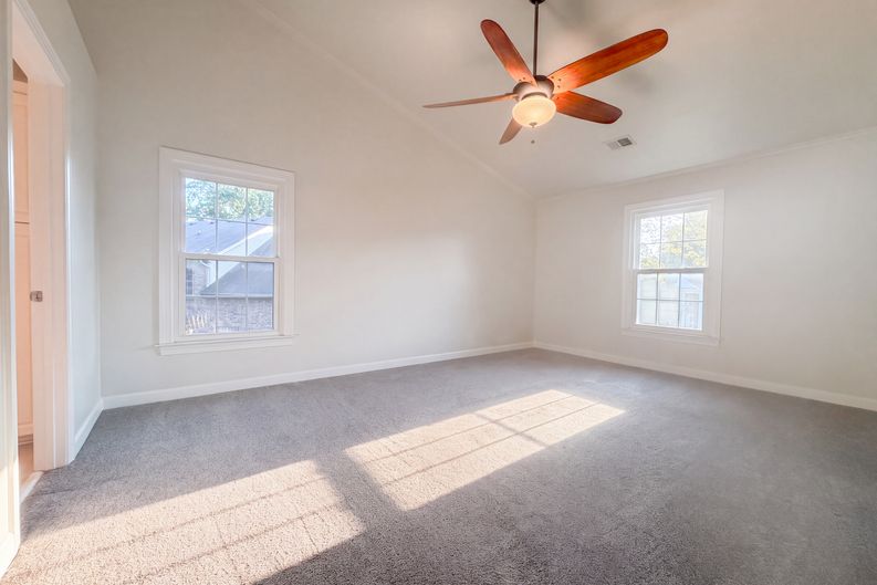 Photo 14 of 24 of 102 Shorecrest Cir, Hendersonville, TN