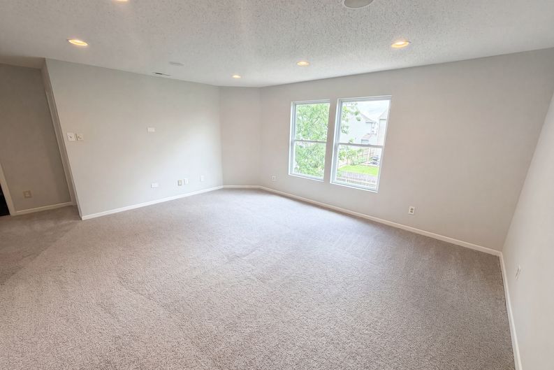 Photo 19 of 23 of 8134 S Firefly Dr, Pendleton, IN