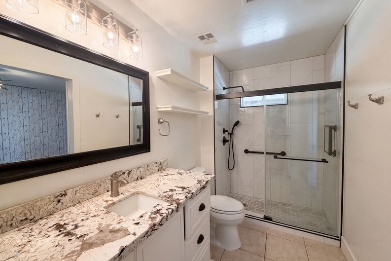 Photo 14 of 22 of 3028 E Marilyn Rd, Phoenix, AZ