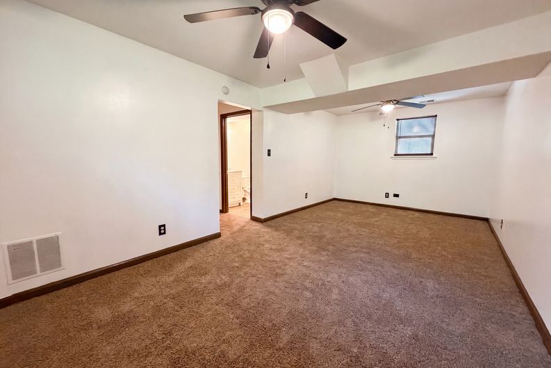 Photo 10 of 24 of 3108 Cobblestone Dr, Birmingham, AL