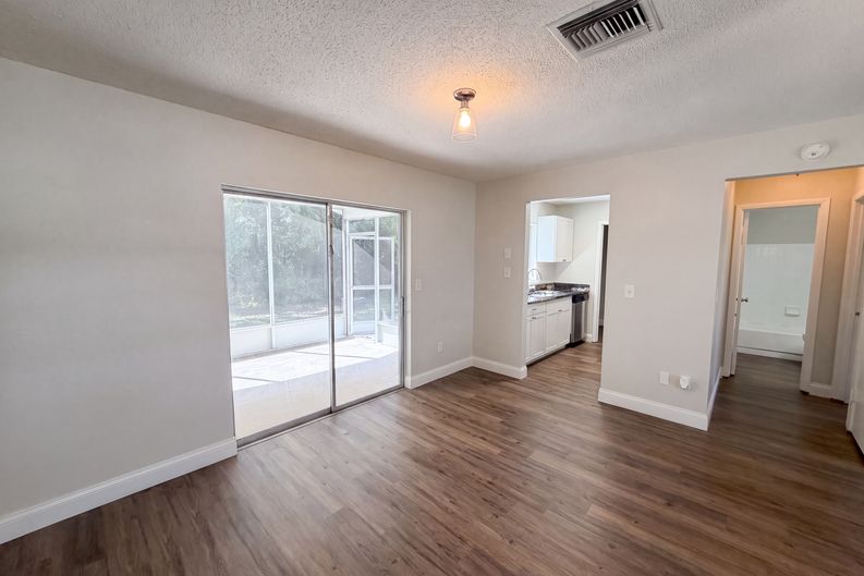 Photo 6 of 20 of 5064 Bromley Ave, Spring Hill, FL