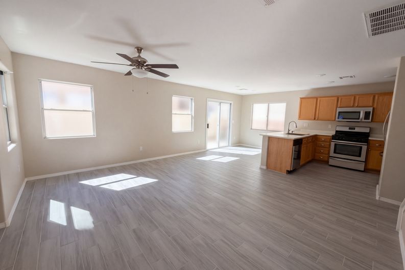 Photo 15 of 19 of 8141 Finch Feather St, Las Vegas, NV