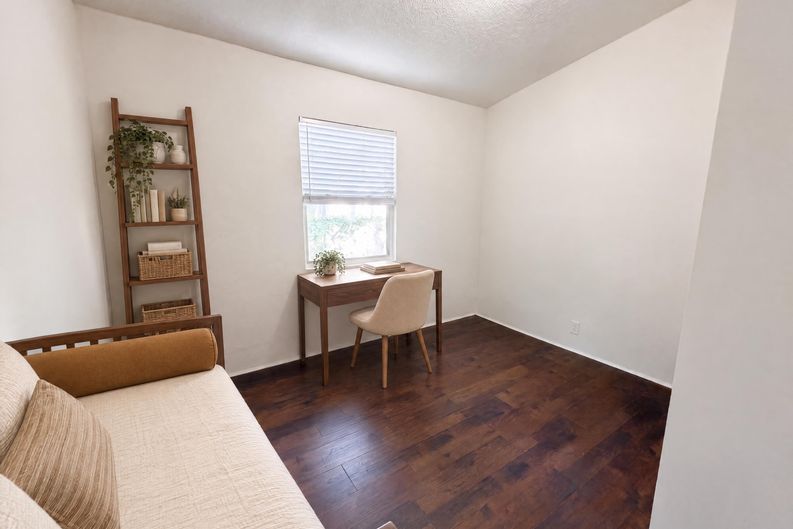 Photo 9 of 19 of 1834 Brooker Rd, Jacksonville, FL