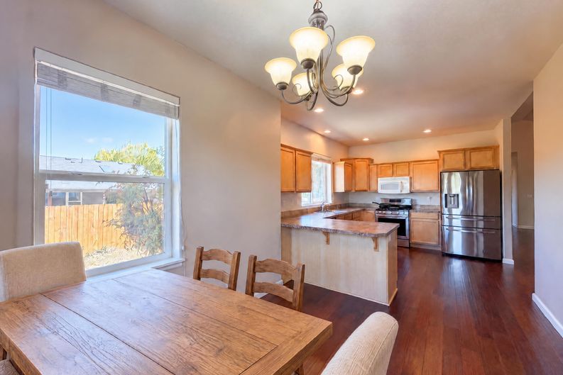 Photo 8 of 22 of 1586 NE Grandhaven St, McMinnville, OR