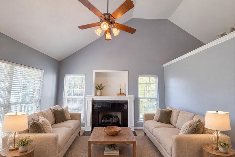 Photo 8 of 26 of 6937 Bucksland Dr, Ooltewah, TN