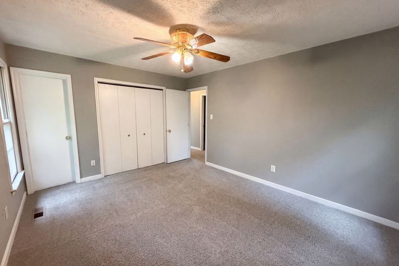 Photo 4 of 16 of 2700 Tipton St, South Chesterfield, VA