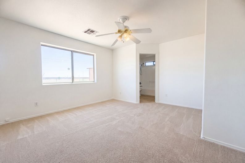 Photo 10 of 16 of 5829 E Preakness Dr, San Tan Valley, AZ
