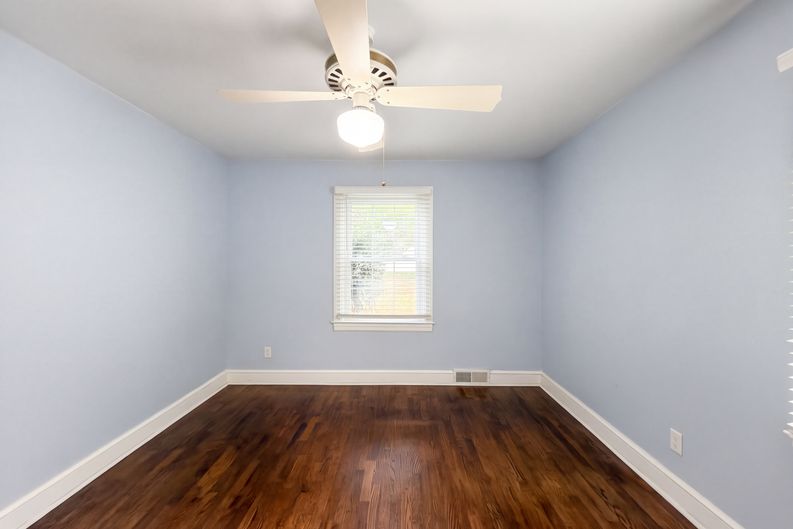 Photo 16 of 27 of 331 Burkewood Dr, Winston Salem, NC