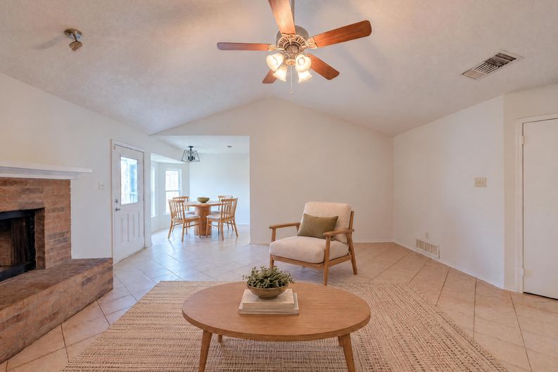 Photo 6 of 16 of 106 Nelson Dr, Copperas Cove, TX