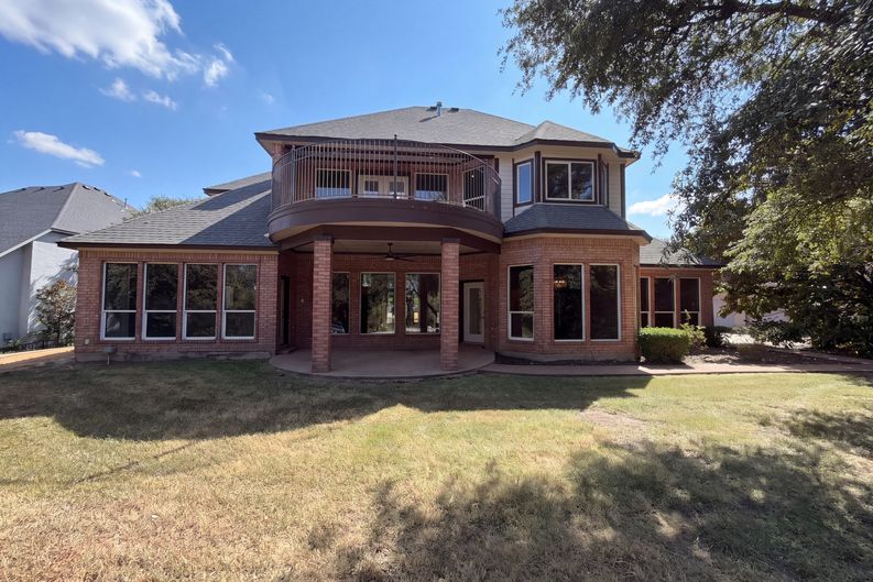 Photo 5 of 29 of 9313 Dosier Cv W, Fort Worth, TX