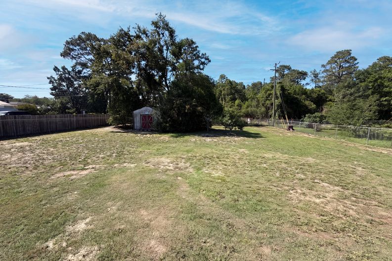 Photo 19 of 20 of 3006 Hilldale Rd, West Columbia, SC