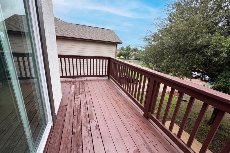 Photo 6 of 20 of 5406 S Hearsey Dr, Austin, TX