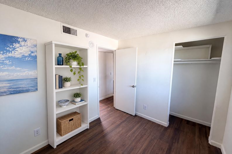 Photo 10 of 21 of 4002 S Lazy Palm Dr, Tucson, AZ
