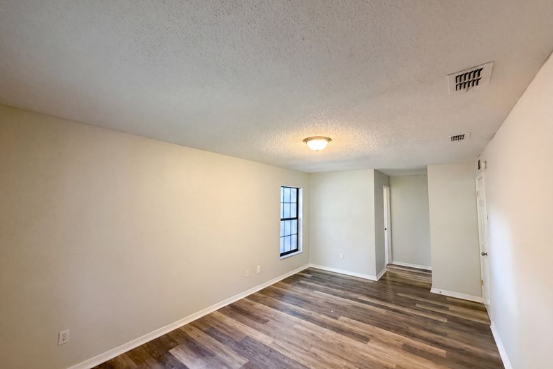 Photo 4 of 20 of 10510 SW 74th Ct, Ocala, FL
