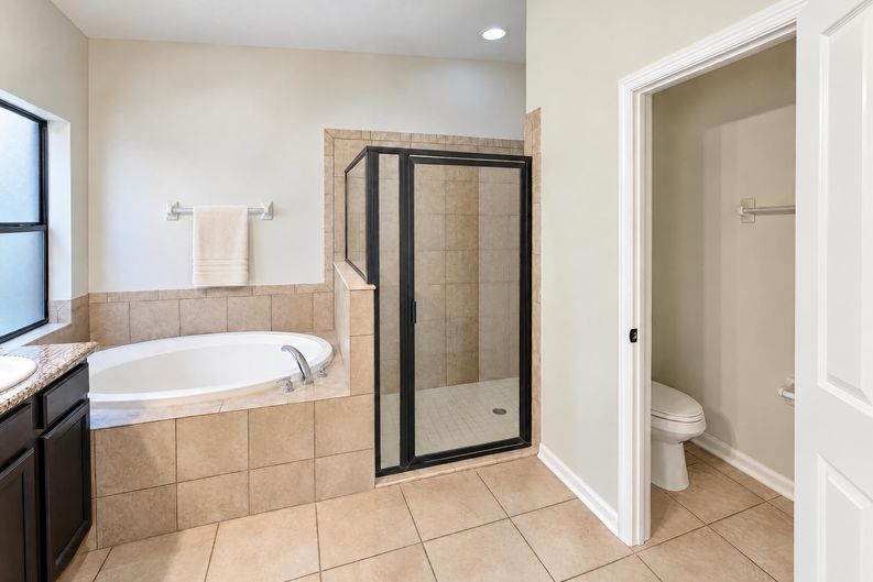 Photo 18 of 30 of 14337 Saltby Pl, Spring Hill, FL