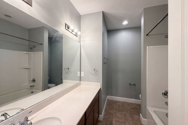 Photo 14 of 20 of 480 Buchannan Dr, Davenport, FL