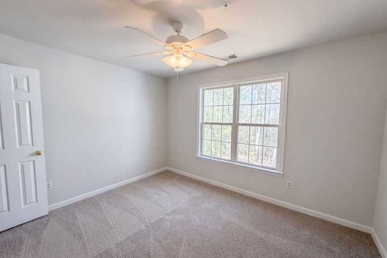 Photo 14 of 31 of 12608 Quarterhorse Dr, Bowie, MD