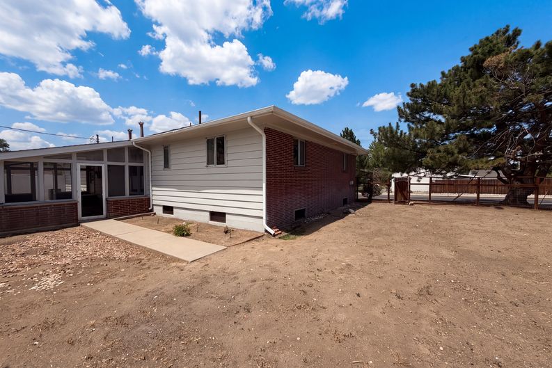 Photo 23 of 26 of 1302 E Egbert St, Brighton, CO