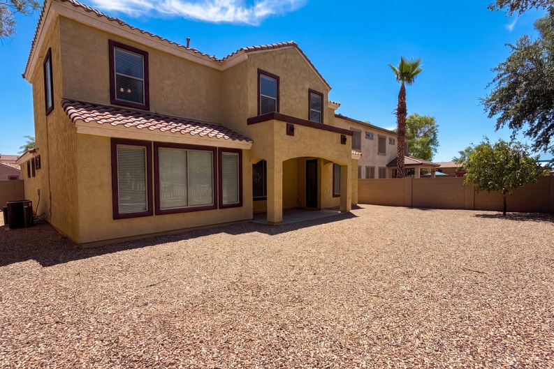 Photo 5 of 51 of 10964 N 161st Ave, Surprise, AZ