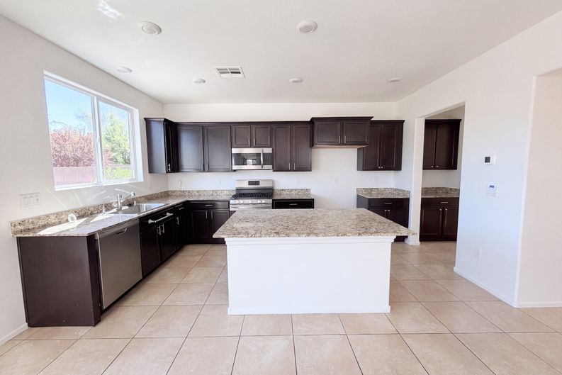 Photo 58 of 105 of 4036 White Opal St, Las Vegas, NV