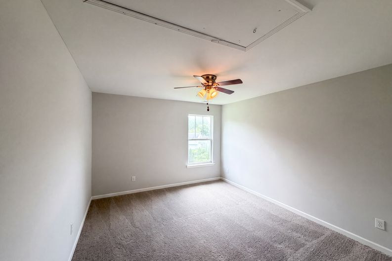 Photo 11 of 16 of 3712 Mayfair Mill Dr, Raleigh, NC
