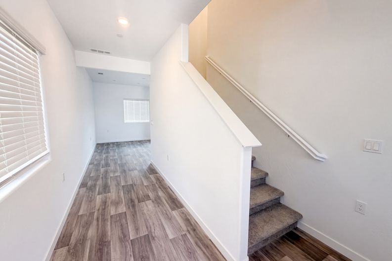 Photo 6 of 18 of 3267 Carambola Ave, Clovis, CA