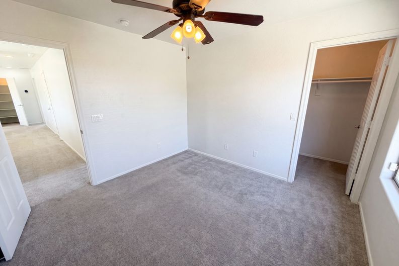 Photo 23 of 40 of 2513 W Florentine Rd, Phoenix, AZ