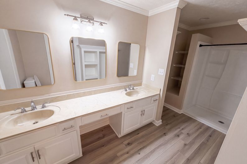 Photo 13 of 26 of 6257 N Summers Cir, Douglasville, GA
