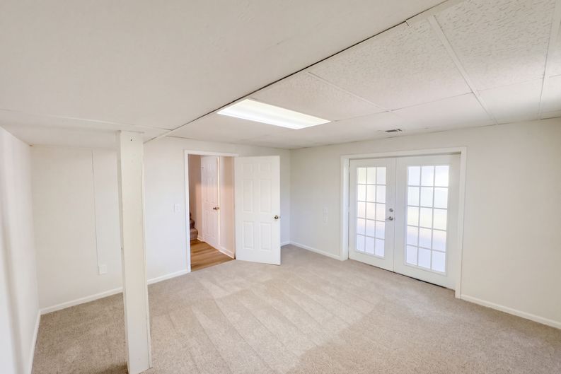 Photo 7 of 20 of 5807 Cobbrook Dr, Ellenwood, GA