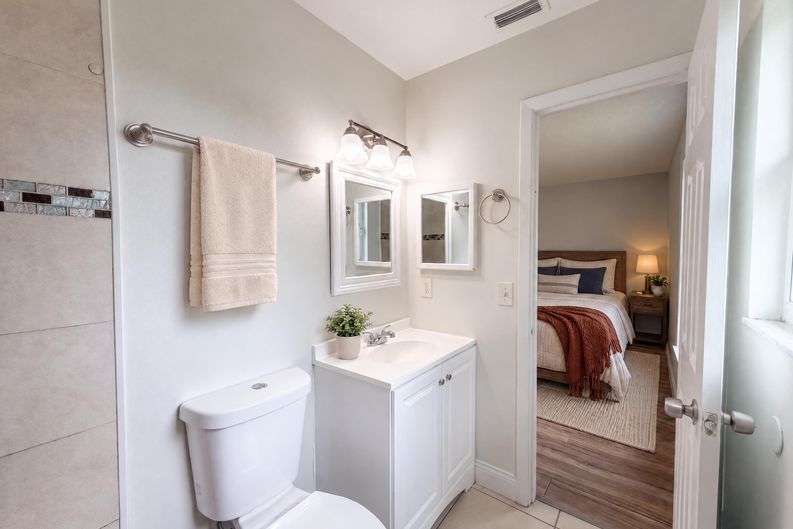 Photo 11 of 20 of 1336 Nadine Dr, Deltona, FL