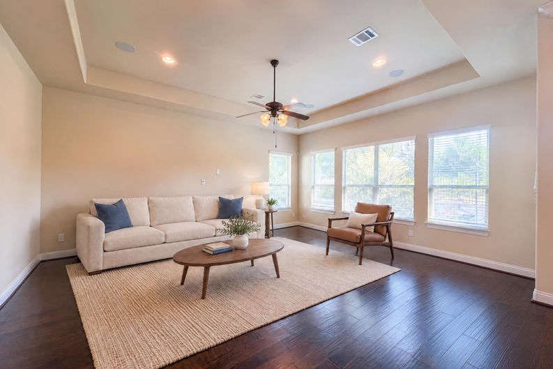 Photo 3 of 22 of 851 Yellowcress Dr, Prosper, TX
