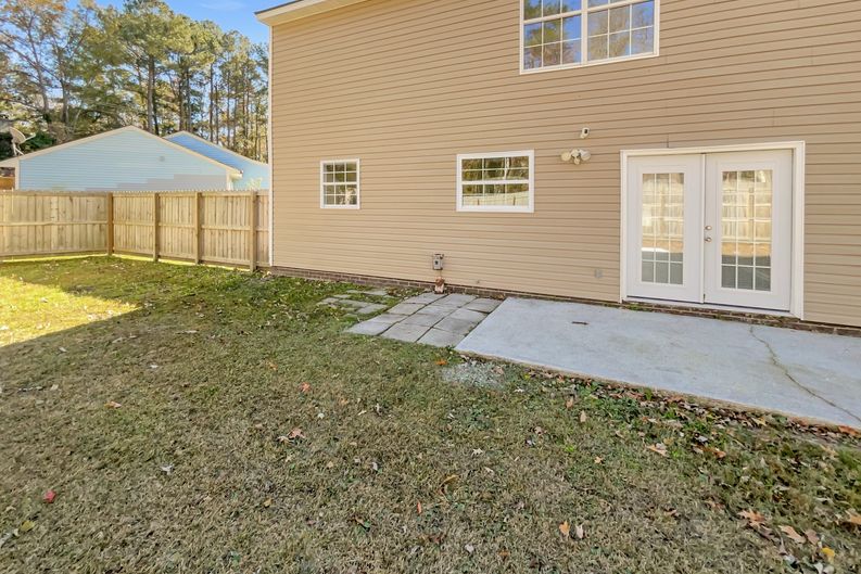 Photo 24 of 27 of 142 Blue Ridge Trl, North Charleston, SC