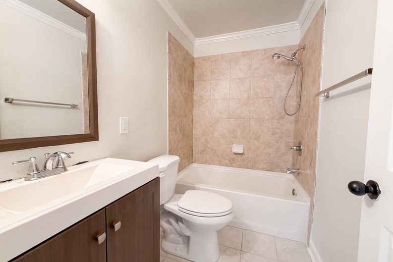 Photo 18 of 24 of 212 Red Oak Ave, Durham, NC