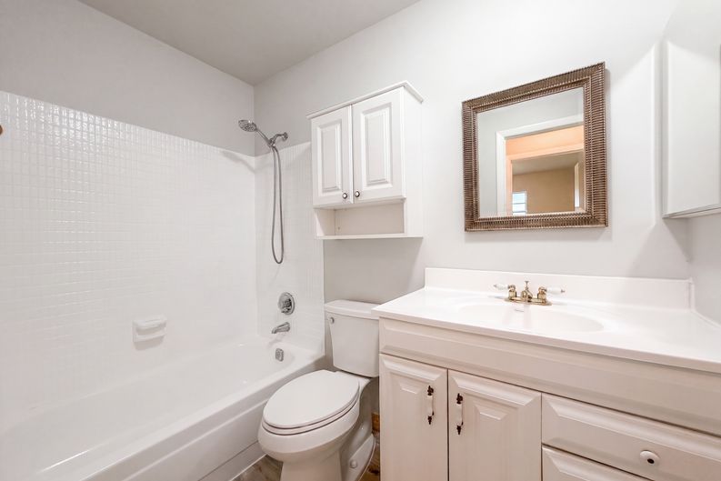 Photo 17 of 23 of 400 SW Golfview Ter, Boynton Beach, FL