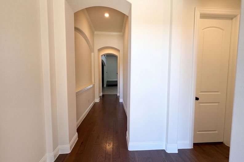 Photo 10 of 22 of 10832 Frost Pl, McKinney, TX