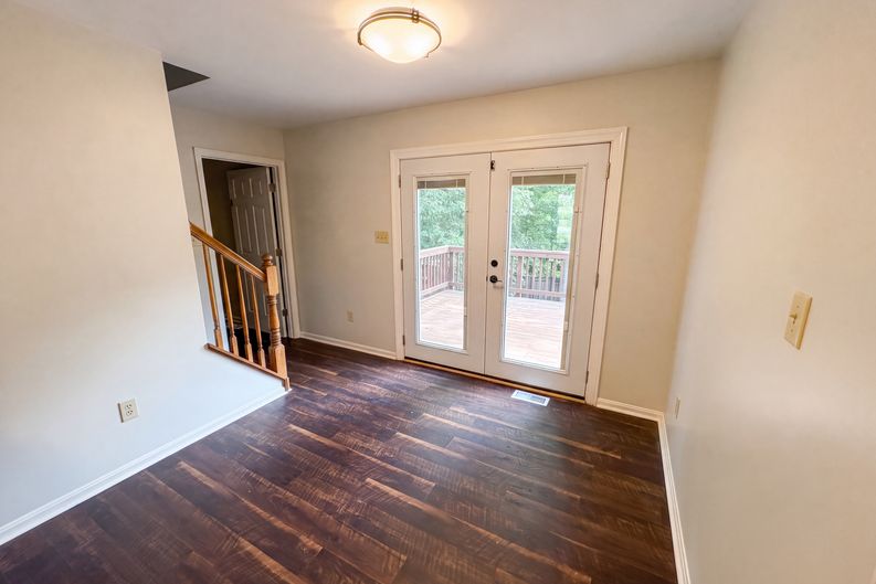 Photo 22 of 27 of 6401 Forest Grove Dr, Fredericksburg, VA