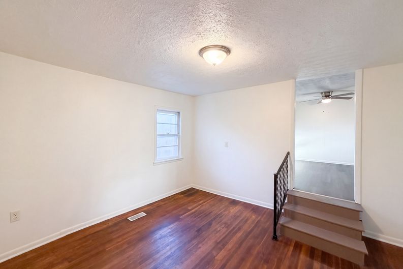 Photo 8 of 21 of 207 E Park St, Trafalgar, IN