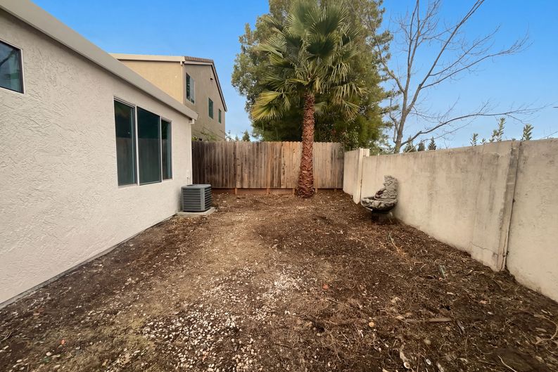 Photo 22 of 24 of 108 Austin Dr, Folsom, CA