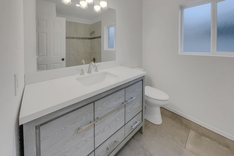 Photo 18 of 20 of 13628 N 40th Dr, Phoenix, AZ