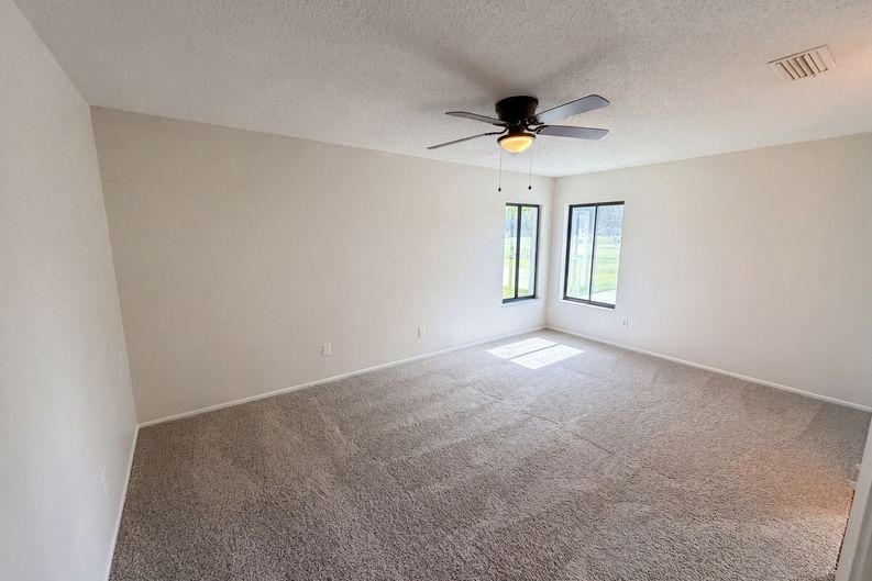 Photo 4 of 31 of 2631 Alabaster Ave, Orlando, FL