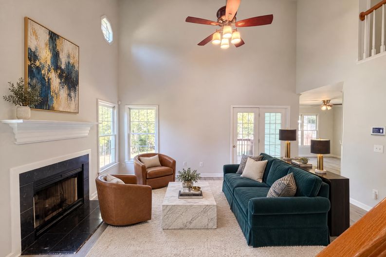 Photo 3 of 23 of 122 Crookham Ct, Wake Forest, NC