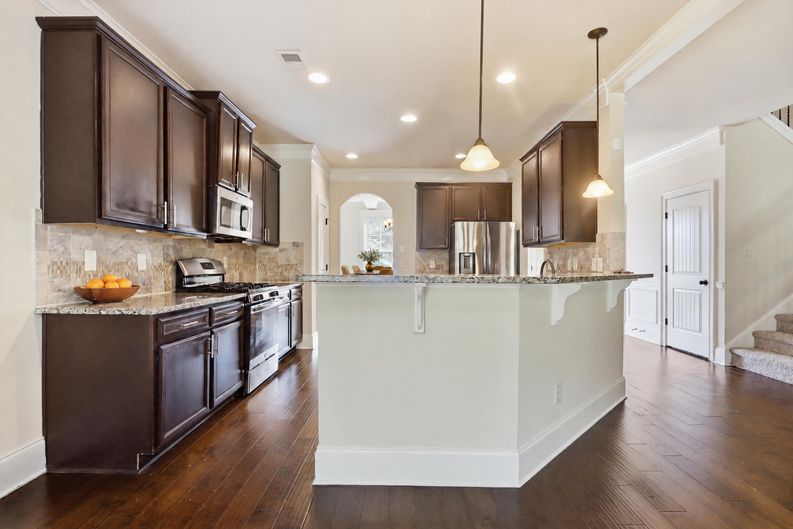 Photo 9 of 44 of 157 Ashbury Cir, Dallas, GA