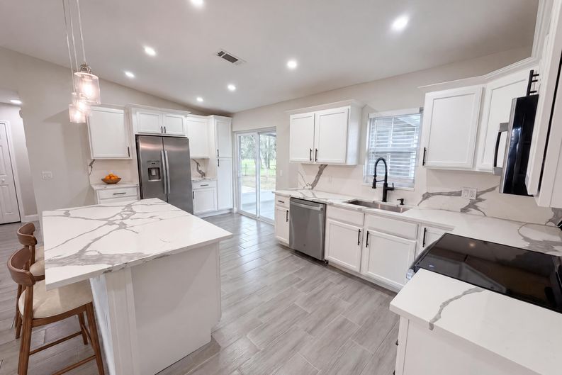 Photo 26 of 37 of 8165 Ridge Rd, Weeki Wachee, FL