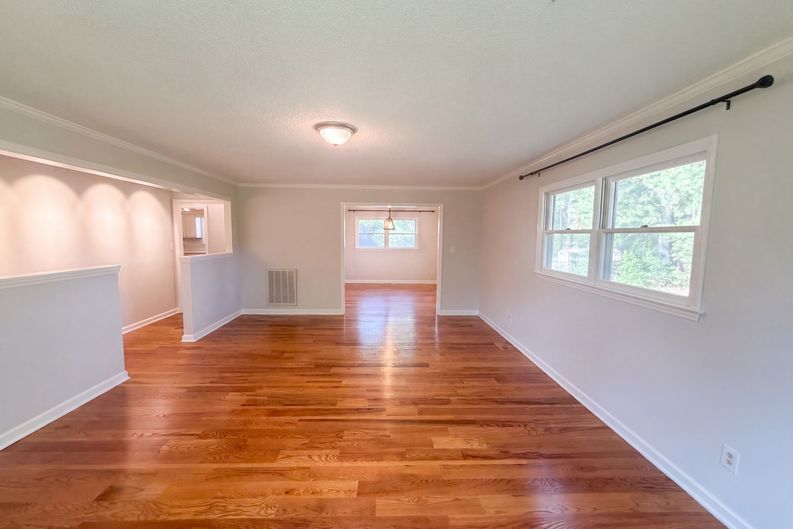 Photo 7 of 19 of 6909 Branton Dr, Cary, NC
