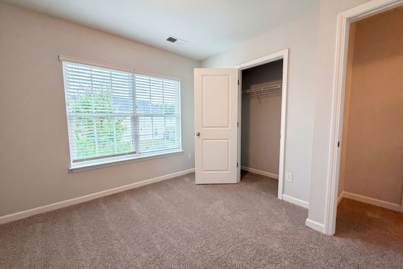 Photo 13 of 17 of 3462 Pridgen Ridge Dr, Winston Salem, NC