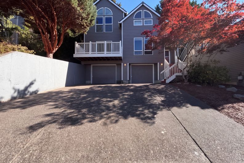 Photo 1 of 41 of 8932 SW 149th Pl, Beaverton, OR