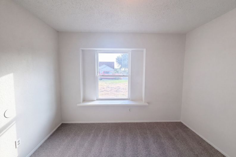 Photo 10 of 16 of 106 Nelson Dr, Copperas Cove, TX