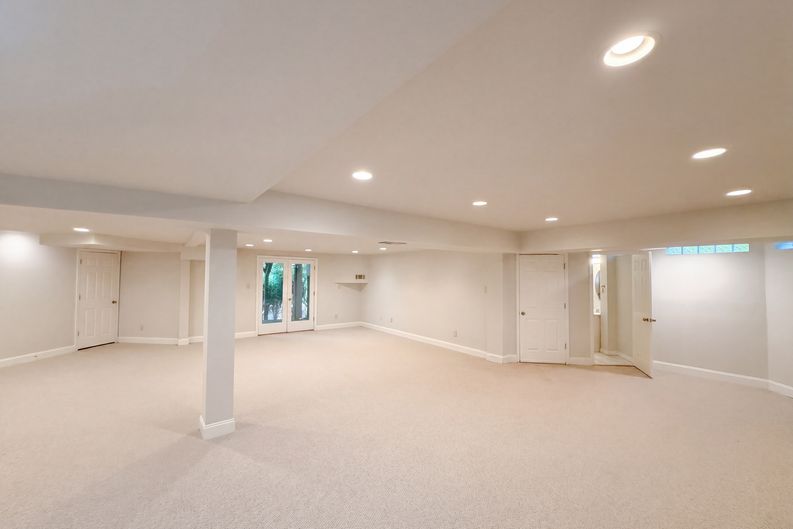 Photo 12 of 16 of 6104 Crupper Ct, Raleigh, NC